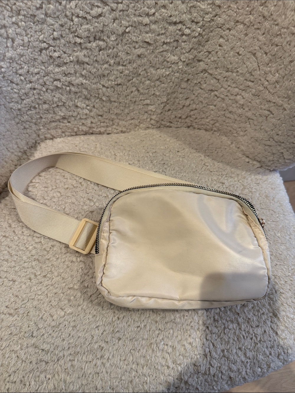 SHEIN Cream Padded Nylon Crossbody Belt Bag